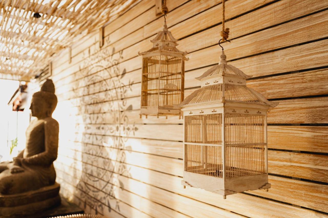 Indiana Kenanga Boutique Hotel & Spa レンボンガン島 エクステリア 写真