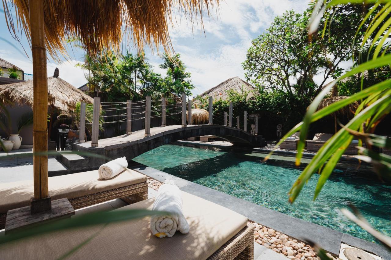 Indiana Kenanga Boutique Hotel & Spa レンボンガン島 エクステリア 写真