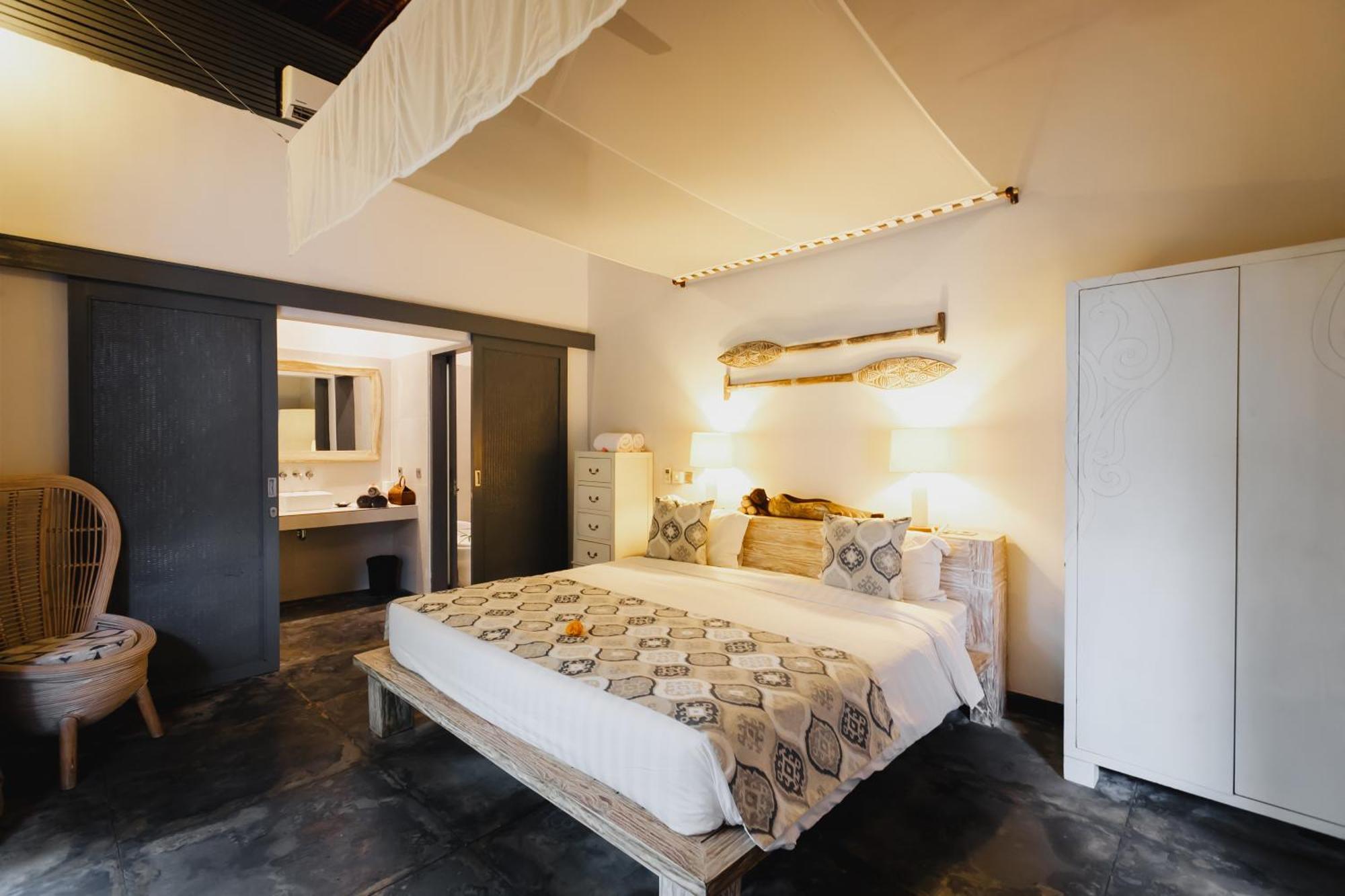 Indiana Kenanga Boutique Hotel & Spa レンボンガン島 部屋 写真