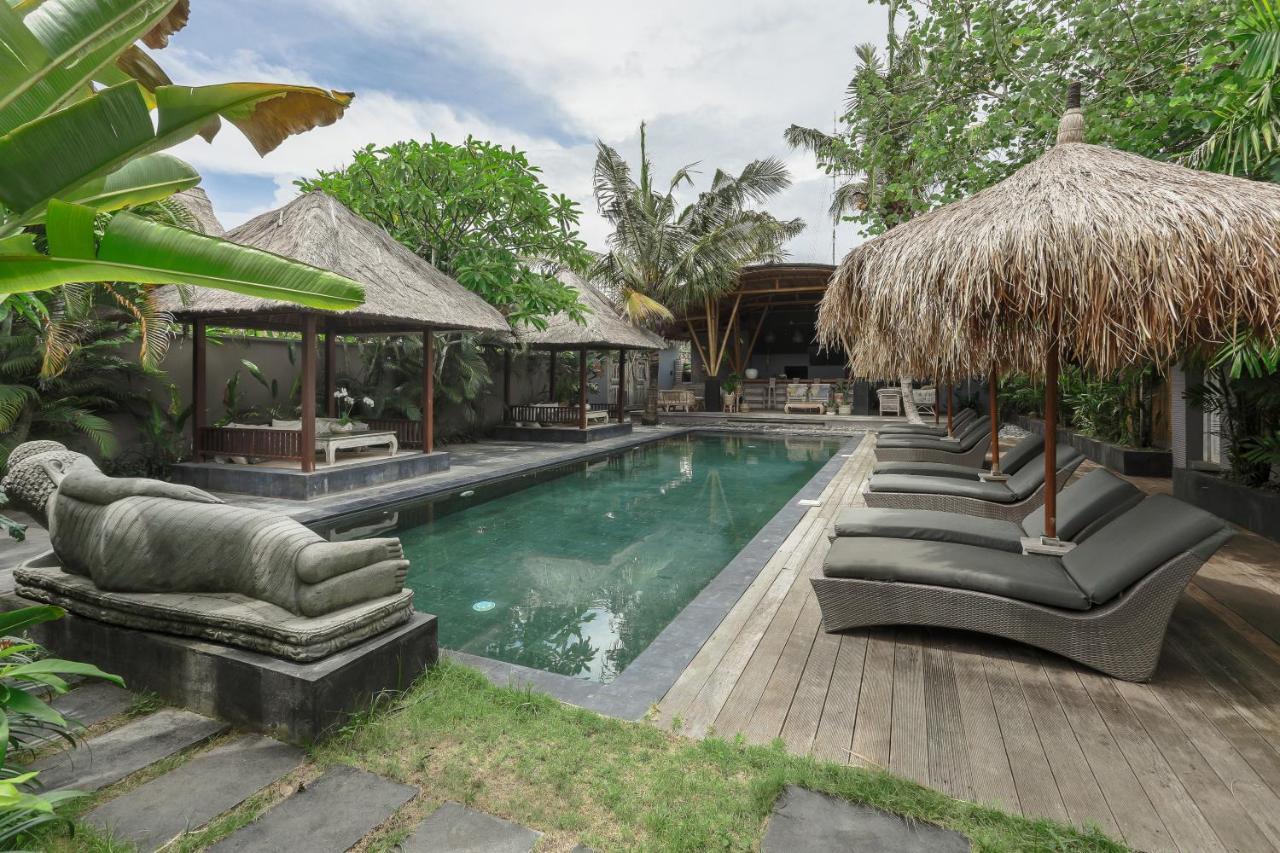 Indiana Kenanga Boutique Hotel & Spa レンボンガン島 エクステリア 写真